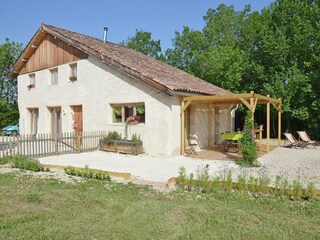 Villa Lombez Outdoor Recording 3