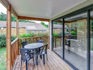 Chalet Hourtin Outdoor Recording 11
