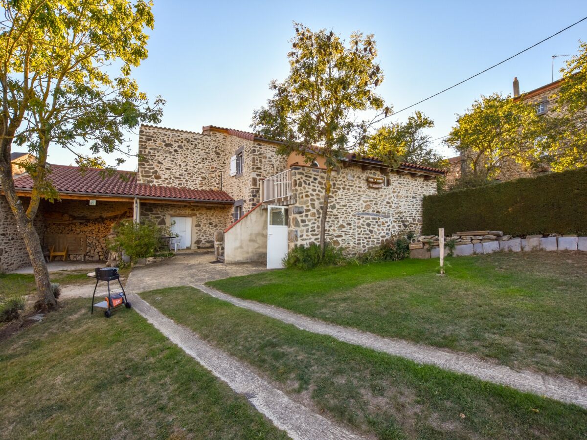 Ferienhaus Lavaudieu Außenaufnahme 8