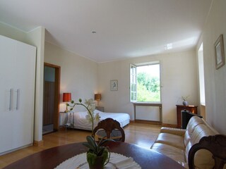 Cottage Bouzic Features 22