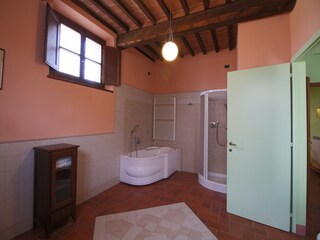 Farmhouse Valiano Features 26