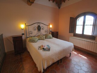 Farmhouse Valiano Features 37