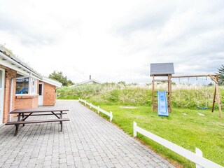 Holiday house Henne Strand  13
