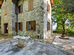 Hübsches Ferienhaus in Pisa mit Terrasse - Monteverdi Marittimo - image1