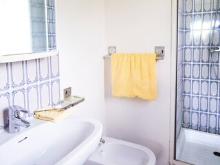 Villa L'Escaillon Features 24