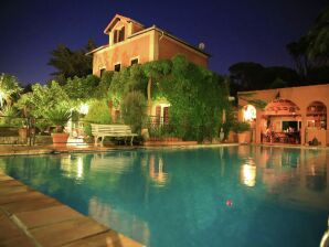 Landhaus Charakteristisches Herrenhaus in Fréjus mit Pool - Saint-Raphael - image1