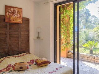 Casale Saint-Raphael Caratteristiche 25