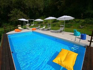 Geräumige Villa in Fabriano mit Swimmingpool - Fabriano - image1