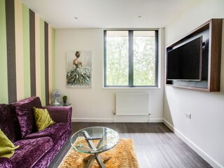 Apartment Buckingham Features 14