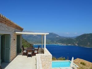 Luxuriöse Villa mit Swimmingpool und Whirlpool in Vasiliki - Vasiliki - image1