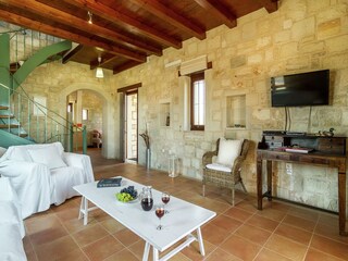 Villa Tavronitis Features 22