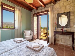 Villa Tavronitis Features 16