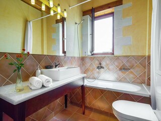 Villa Tavronitis Features 20