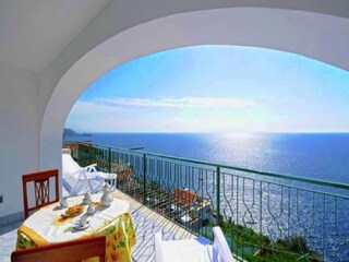 Vakantiehuis Praiano Buitenaudio-opname 12