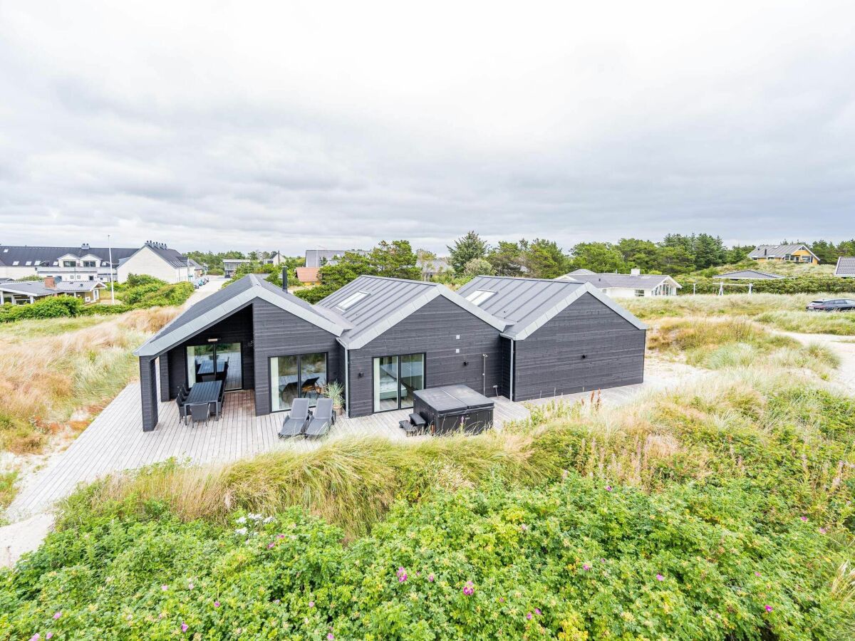 Ferienhaus Henne Strand Außenaufnahme 1