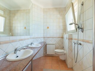 Villa Vilacolum Features 24
