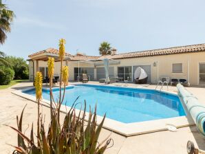 Belvilla by OYO Villa Vista - Vilacolum - image1