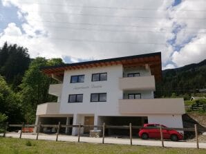 Atractivo apartamento en Fügenberg con terraza privada - Poner - image1