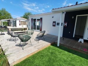 Chalet confortable avec airco, dans un parc de vacances, à 1 km. de la plage - Dishoek - image1