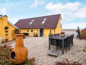 Holiday house 6 person holiday home in Glesborg - Bønnerup Strand - image1