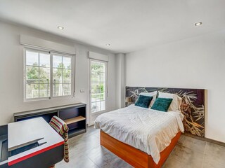 Villa Oliva Features 23