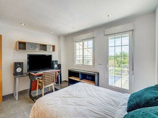Villa Oliva Features 28