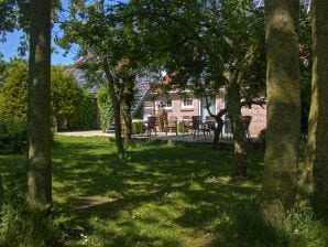 Farmhouse Authentisches Bauernhaus in Pingjum mit Whirlpool - Witmarsum - image1