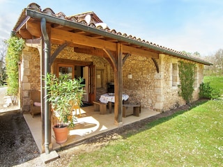 Ferienhaus Issac Außenaufnahme 3