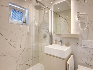Badezimmer 4