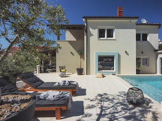 Villa mit Pool