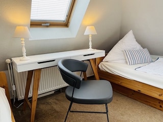 Entspannen oder Arbeiten im Rückzugsraum Dach