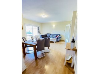 Wohnzimmer Blick auf die Terrasse