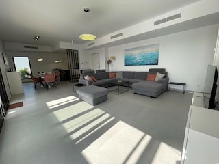Villa Rojales Features 24