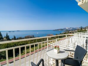 Wohnwagen Villa Samba -  Luxury One-Bedroom Apartment with Balcony and Sea View - Mlini - image1