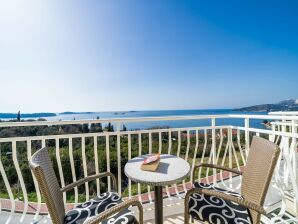 Villa Samba- Premium One-Bedroom Apartment with Balcony and Sea View - Mlini - image1