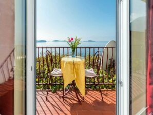 Appartamento Guest House Fontana - One Bedroom Apartment with Balcony and Sea View - Mlini - image1