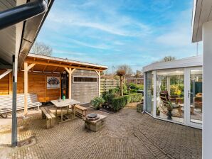 Gemütliches Ferienhaus in Lauwersoog mit Sauna