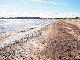 Holiday house Høll  35