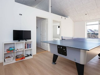 Holiday house Høll  17