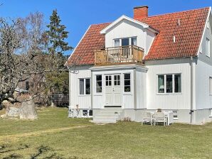 7 Personen Ferienhaus in SÖLVESBORG - Hällevik - image1