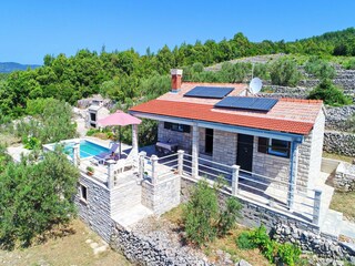 Ferienhaus Zrnovo Außenaufnahme 6