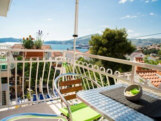 Appartement Okrug Gornji Buitenaudio-opname 6