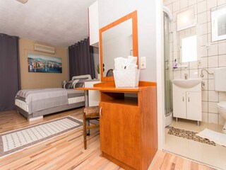 Appartement Okrug Gornji Équipement 16