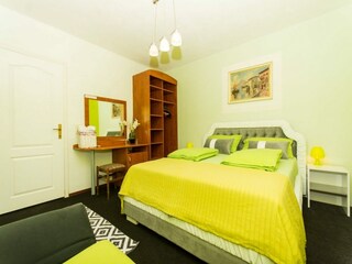 Apartment Okrug Gornji Ausstattung 17