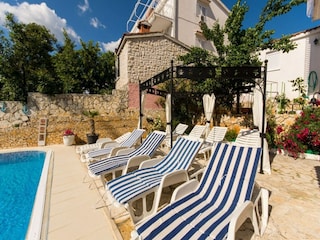 Apartment Okrug Gornji  37