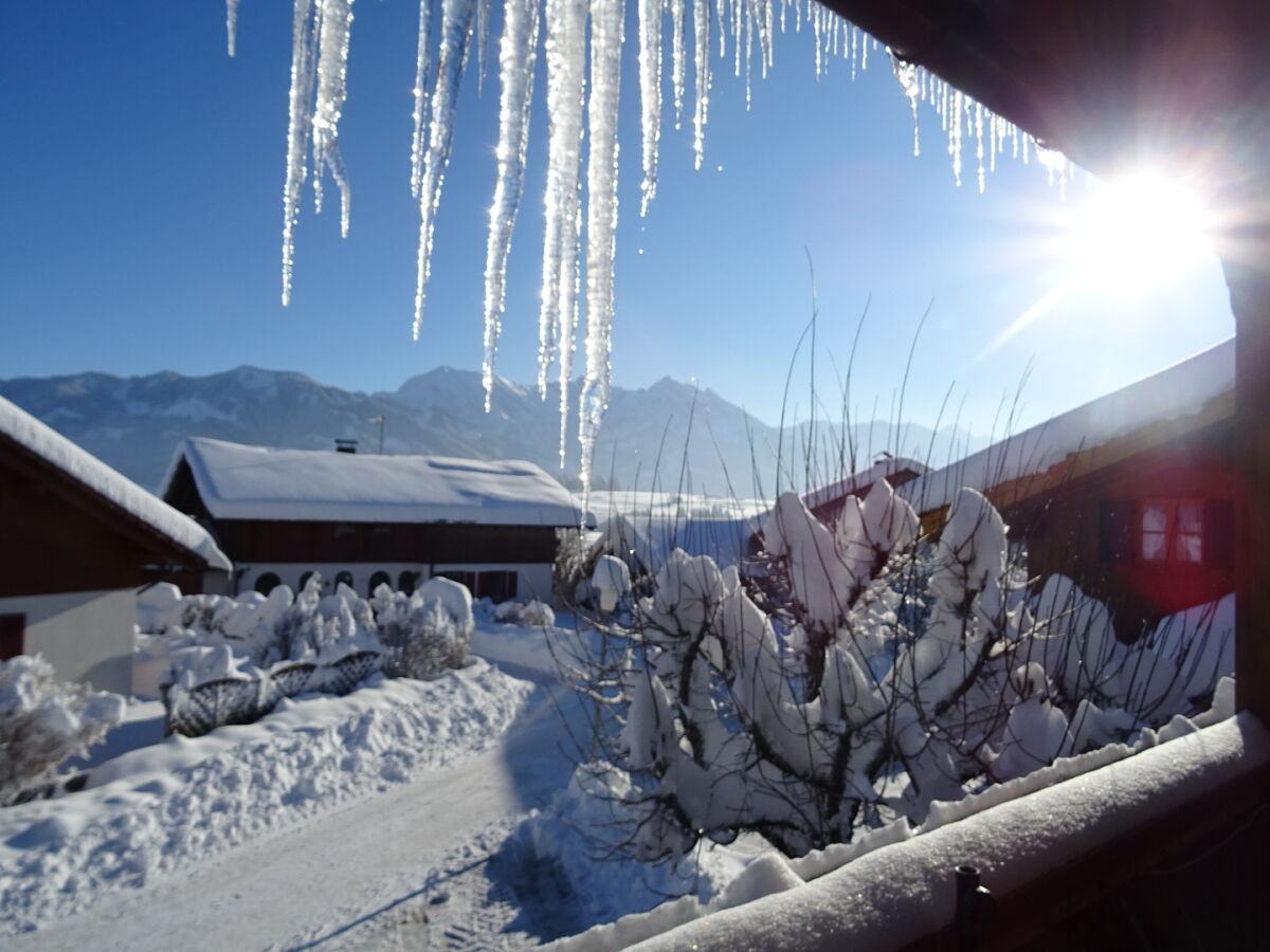 Alpenpanorama vom Balkon aus