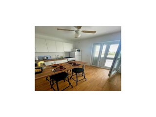 Appartement Karlobag Équipement 9
