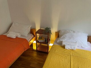 Apartment Karlobag Features 23
