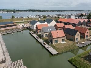 Holiday park Luxury villa with sauna, located on the water, near the Veerse Meer - Kortgene - image1