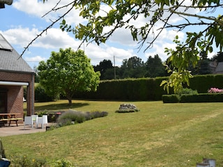 Villa Gesves Outdoor Recording 6
